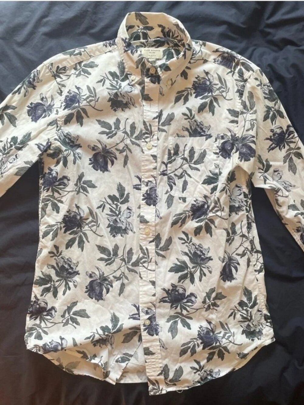 Men’s XS Slim Fit Club Monaco Floral Button Up